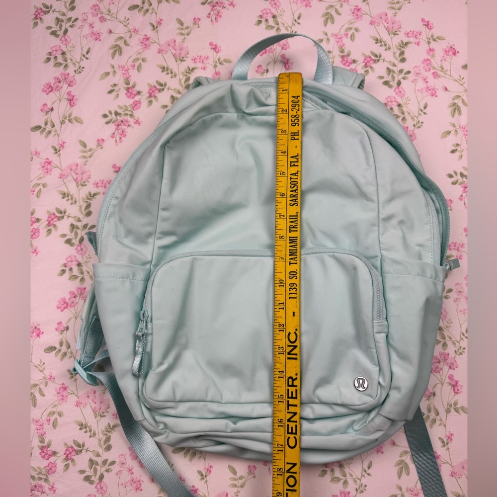 Lululemon Everywhere Backpack Mint Metal Hardware - Picture 10 of 16